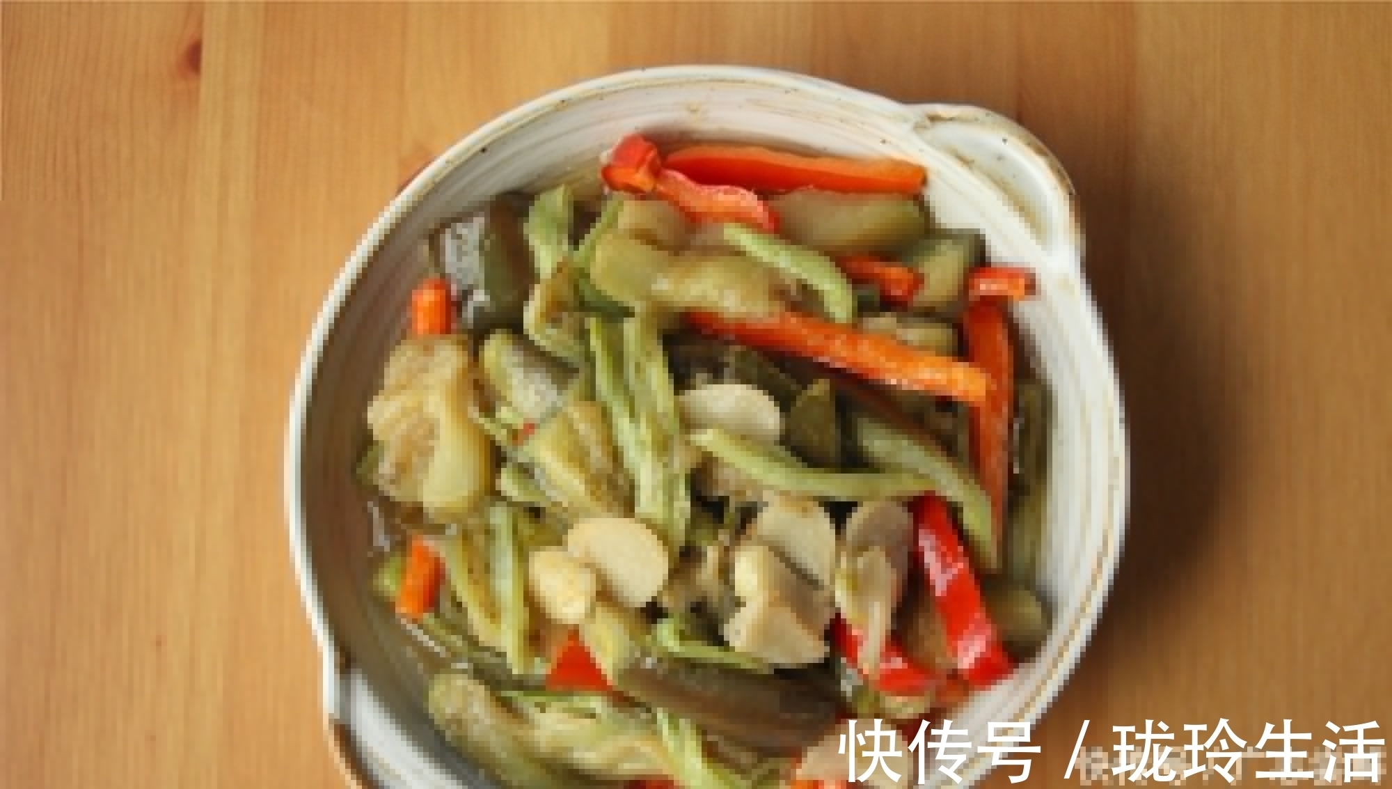 减脂餐|晒晒我家晚餐，都是家人喜欢的，网友吃不到，看看心情也会好