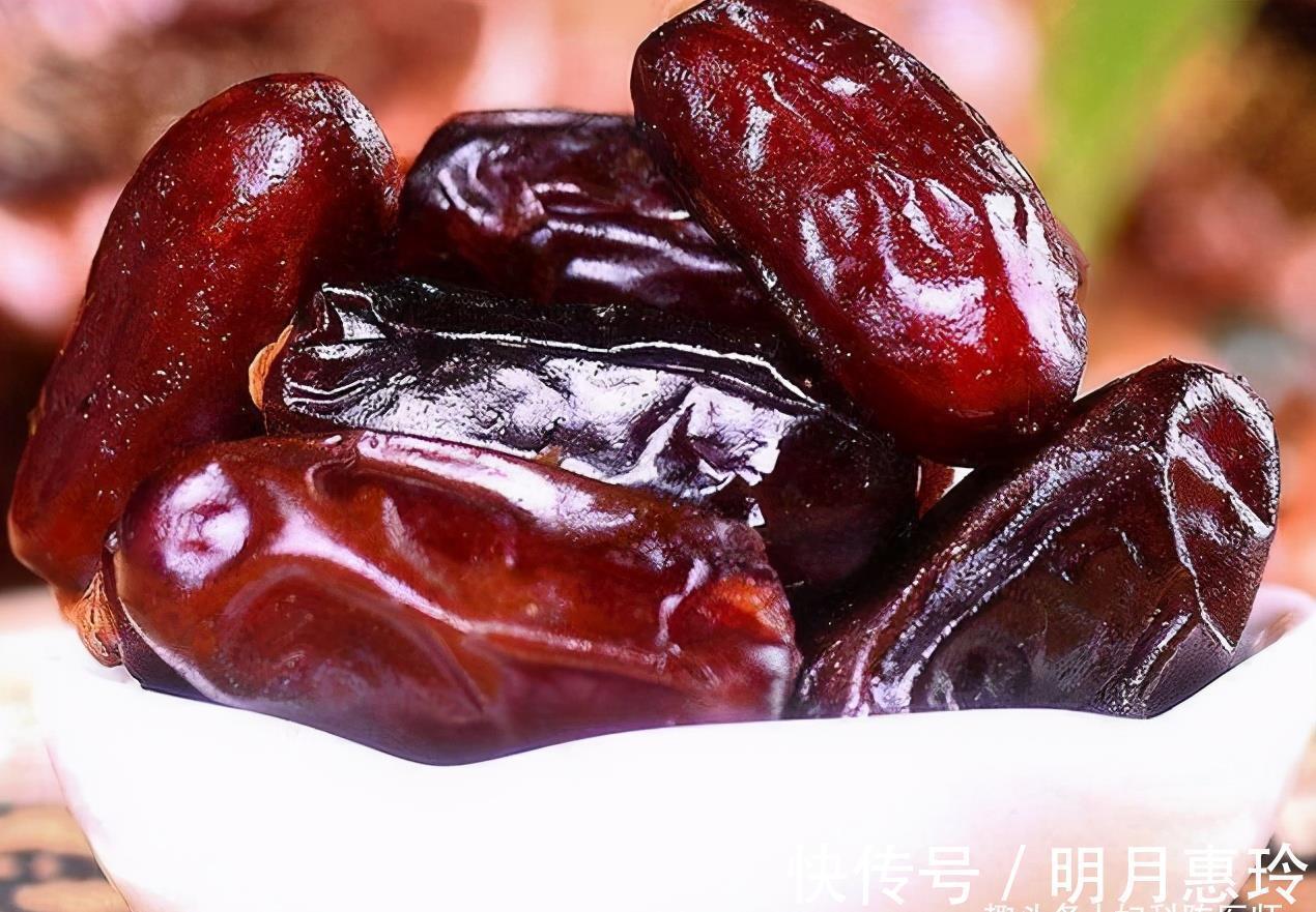 干果|女性过了40岁,推荐常吃3种食物,补足气血,延缓衰老