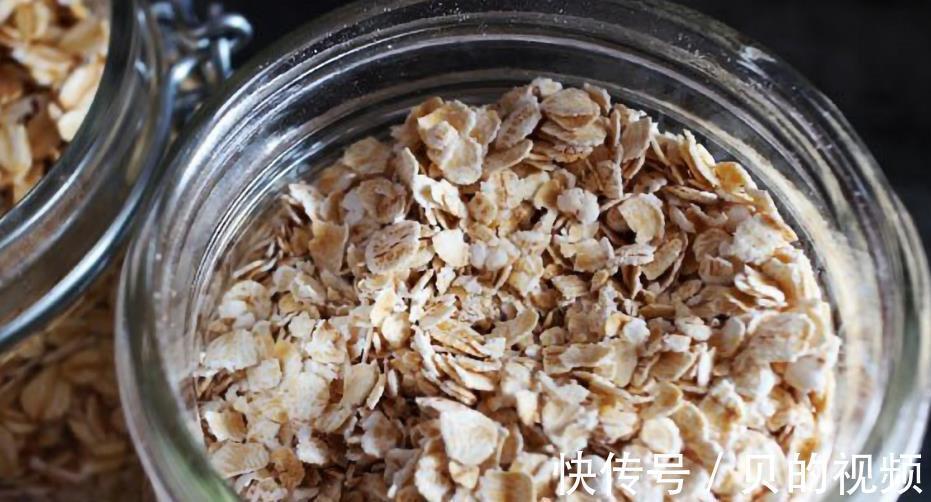 搭配|燕麦片和麦片有什么区别?怎么吃才会更加健康?这样搭配才够营养