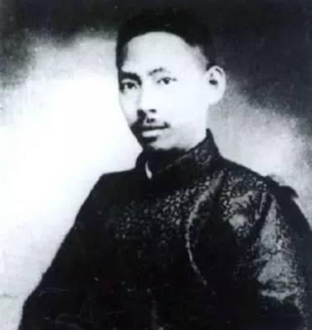 唐瑛|民国时期名媛的奢侈生活，1天3套衣服，仆人无数，一般人想象不到