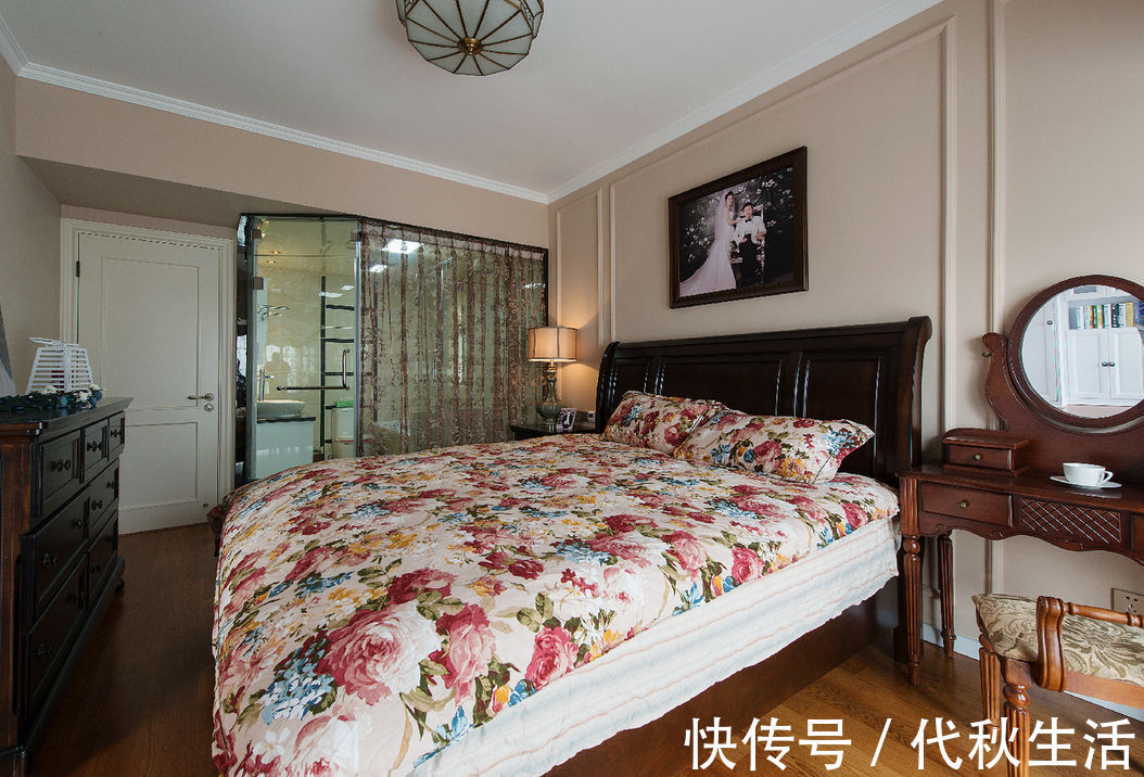 落地窗|婆婆不顾反对坚持买全屋实木家具,没想到我错了,这效果太漂亮了