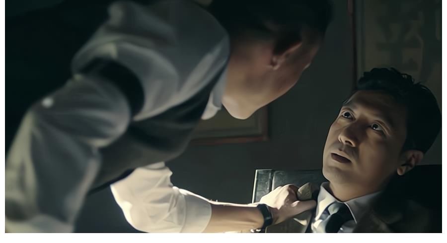 《前行者》裴如海登场,马天目营救陈烈暴露,零号文件竟然是个人