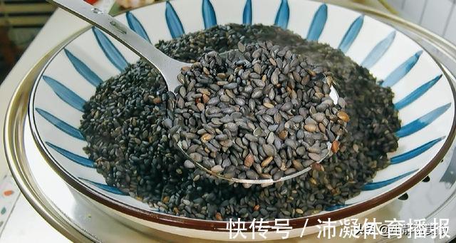 养生|96岁老中医分享的黑芝麻养生吃法,做一次吃半个月,太实用了