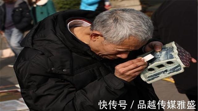 宫廷$无名画家画了2只猴子,为何能拍出3亿天价?专家:看印章