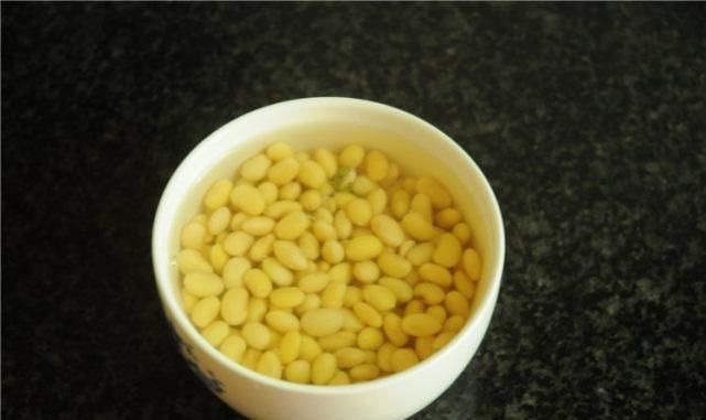 米饭|用它煮米饭,通便秘降三高,连皮肤都比之前好了!