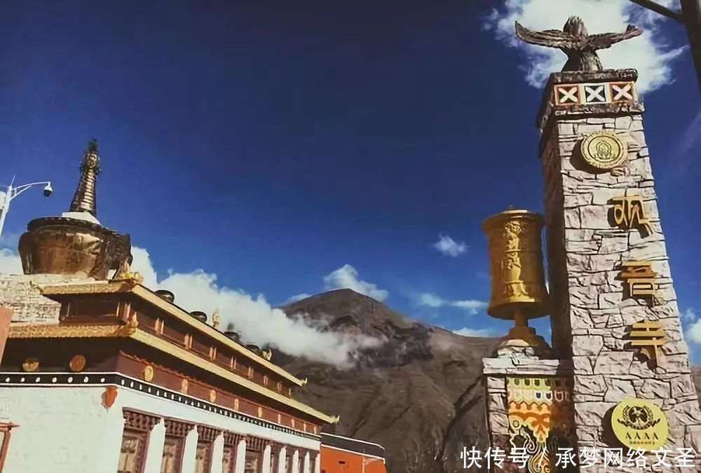 泰国|【全球FUN享】色达的昼与夜,转山转水转佛塔