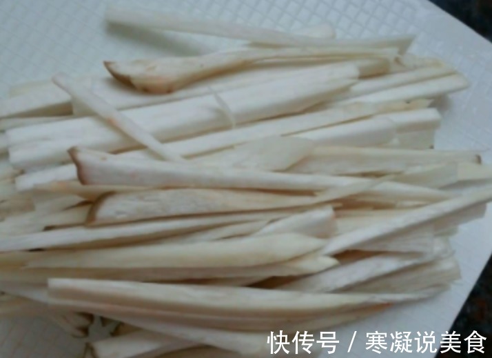 秋冬季节,桌上有了此菜,开胃又下饭,次次光盘,孩子天天缠着要