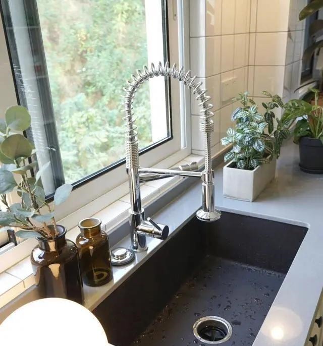 布置|同样是小厨房，瞧瞧人家会布置的，我怎么就没想到呢，活该不好用