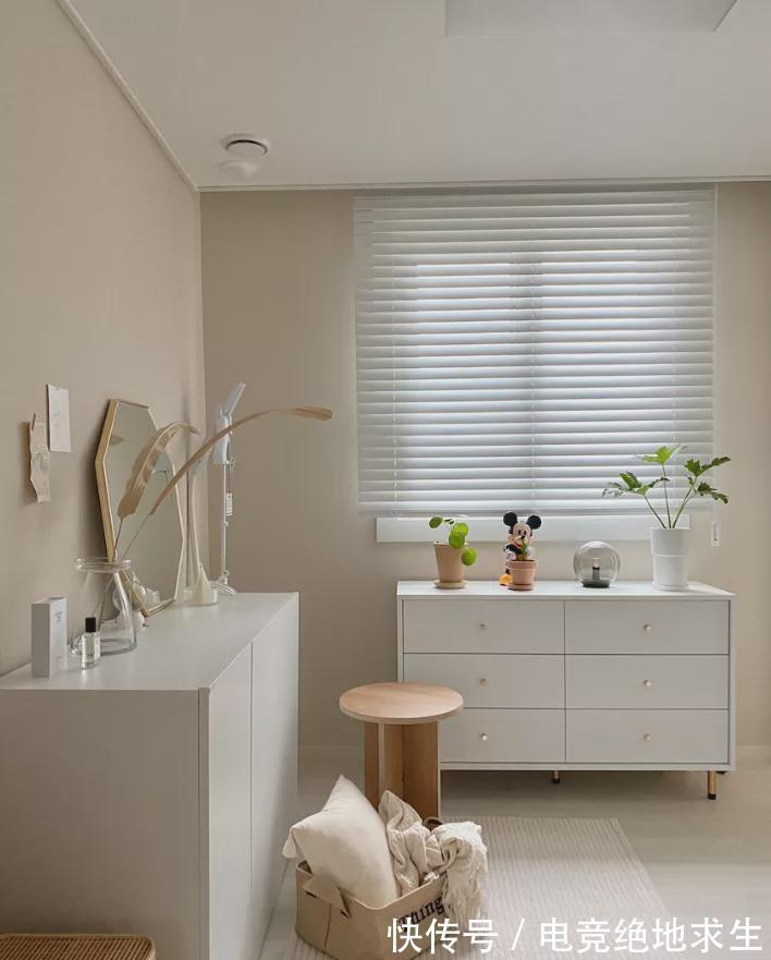 收纳|79㎡新房“去繁求简”，衣帽间、娱乐室、双卫生间…简单新婚生活