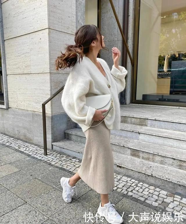 外套怎么穿才好看换上这几款内搭,气质又时髦