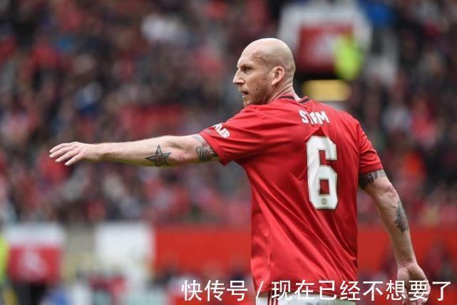 魯尼|曼聯(lián)英超時(shí)代最佳11人陣容:C羅魯尼領(lǐng)銜 維迪奇小貝遺憾落選