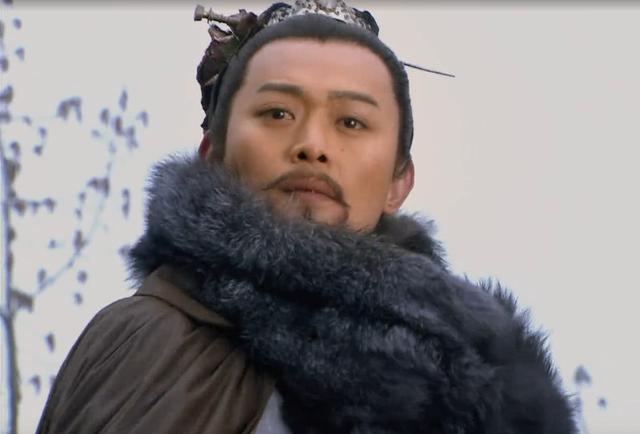 水浒$水浒中有位高手,十招之内能生擒武松鲁智深,林冲见他转身就走