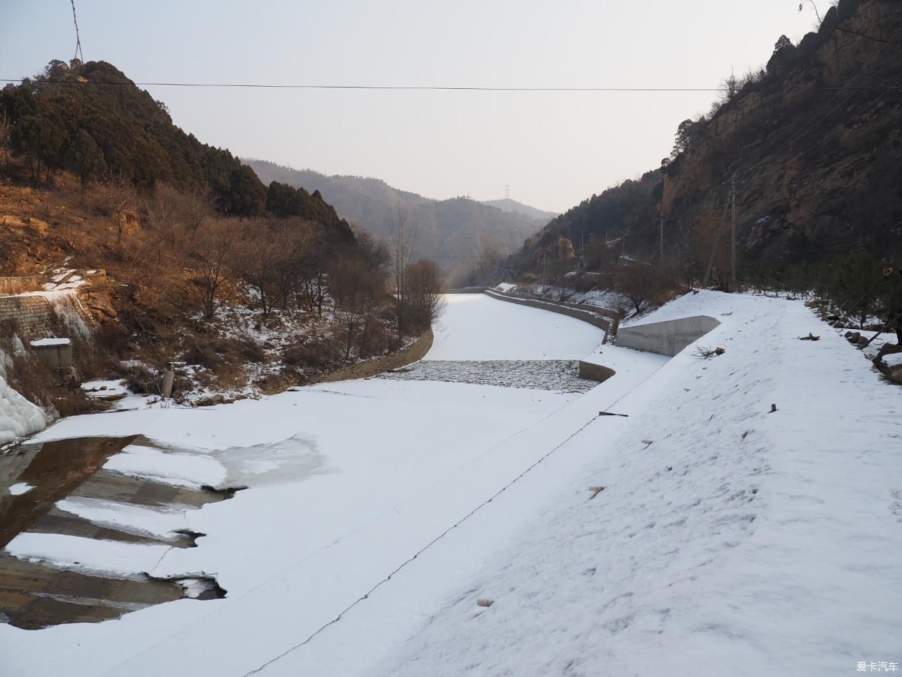 入画|山中观残雪