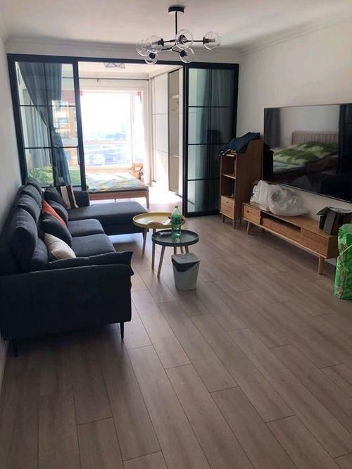 横梁|见过最奇葩的装修,洗衣机放厨房,餐厅上悬横梁,客厅采光靠卧室