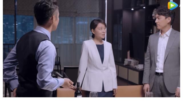 《突围》官场饭局的勾心斗角：聪明人吃的不是饭，而是前程