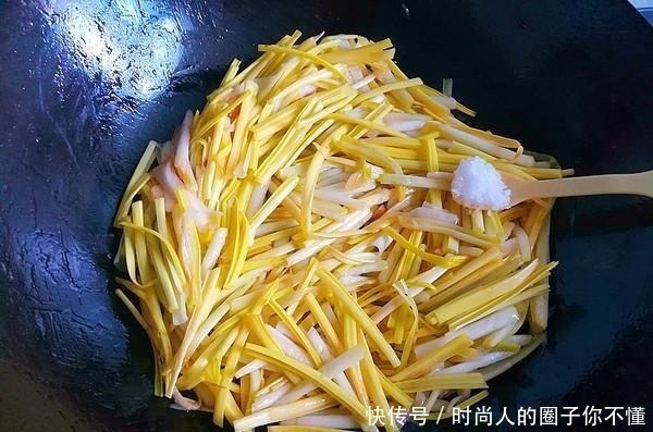 蒜梗|它是“天然青霉素”，隔天就要吃一次，增强免疫力，孩子很少感冒