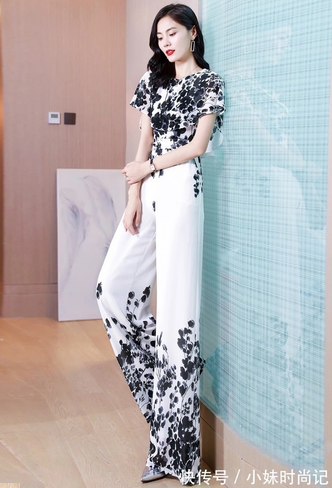 时尚|气质甜美的荷叶袖,时尚高腰的阔腿裤,简洁利落