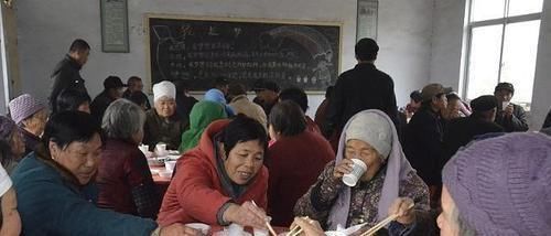 烟酒|104岁长寿老人秘诀烟酒不离手、运动从没有,但1件事从来不碰