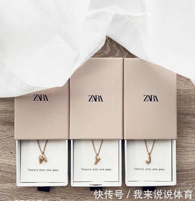 神秘嘉宾|Zara新字母项链已上架,这回还有戒指、耳环!