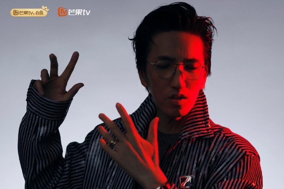 哥哥们回答“送命题”,有人太真实,有人却圆滑到连节目组都不信