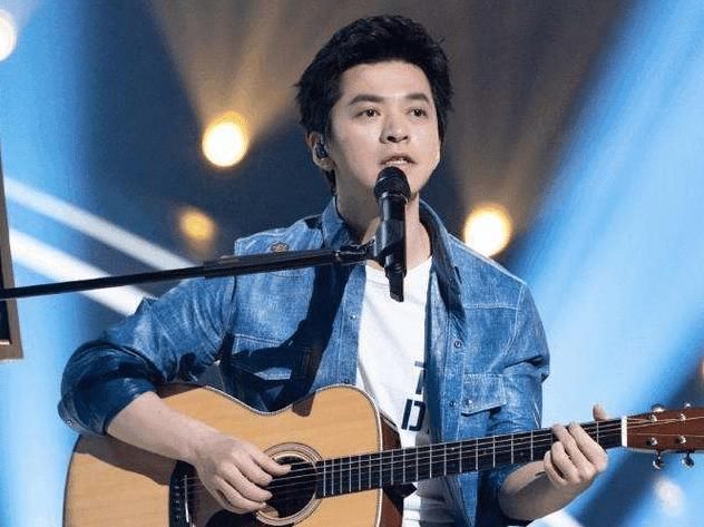 陳彼得|74歲老爺子參加好聲音,四位導師無一人轉(zhuǎn)身,庾澄慶:我們不配