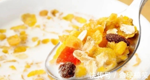 猪油|一种粗粮吃一口等于吃10斤猪油,不及时撤下桌,小心脑梗找上你