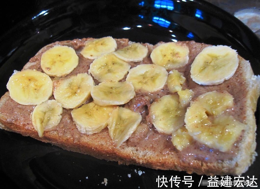 香蕉|早餐面包这样做,老公从不赖床,5分钟出锅,简单营养又好吃!