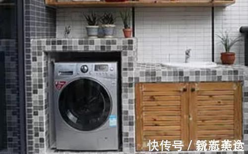 阳台上|阳台放洗衣机万万要装这个东西,真是太实用了,看完想回家学装