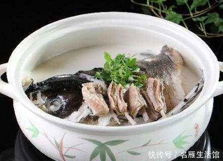 冬天进补|炖羊肉汤时,不需要放多余调料,只用多加一个它,那才是真的鲜