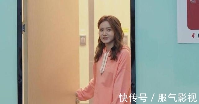 嘉賓們|心動的信號4：女2空降討論區(qū)熱聊，網友話題犀利，她表示要強心臟