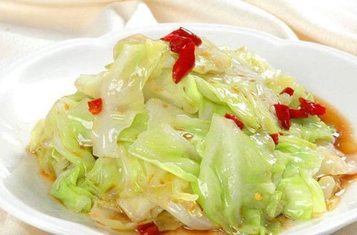 聪明人爱吃3种食物，滋养肌肤，排毒减肥，好处多多！