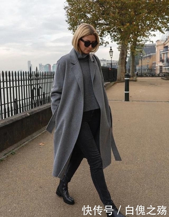 女人|奔三奔四的女人穿对大衣才优雅,掌握这两种穿法错不了,简洁大气