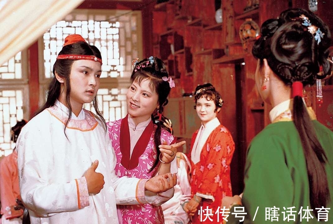 宝玉&《红楼梦》,香菱为何对薛蟠如此痴情,看看薛蟠为她做的这些事