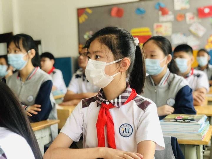 各学校|开学啦！威海25万名中小学生正式开启新学期