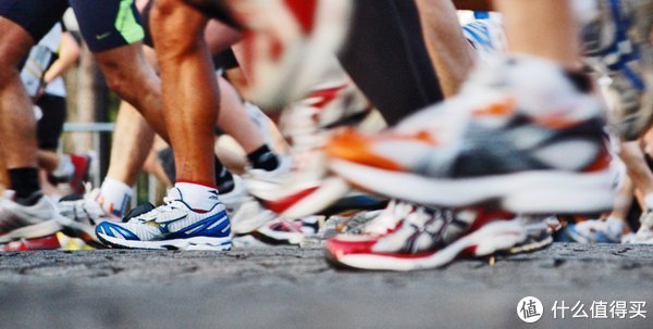 多威 买鞋只认耐克阿迪?看看这5双跑鞋,每一款都是超高性价比!