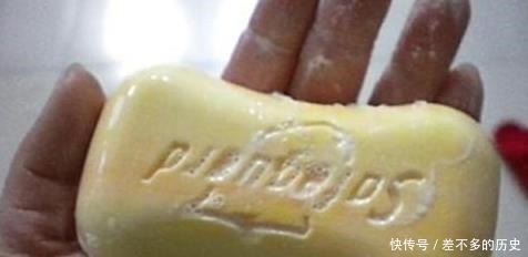 洗澡到底用沐浴露还是香皂好不少人都用错了,难怪皮肤那么差!