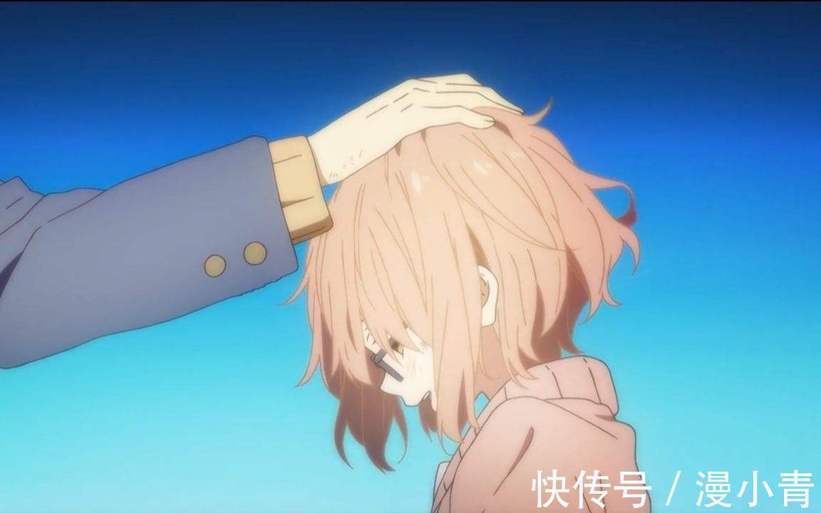 女主|新番还没播,就已经被打拳了,摸头杀算骚扰吗?