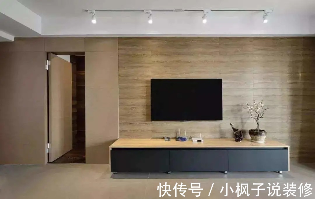 隐形门靠谱吗?过来人良心推荐:不占地且颜值翻倍|小小屋装修网| 私密性