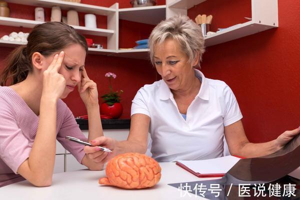 检查|经常口干舌燥,喝水后无法缓解,或与这4因素有关,需及时检查