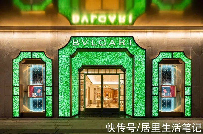 卡地亚|上海宝格丽用啤酒瓶造出“翡翠屋”火到外网，隔壁卡地亚：我恨