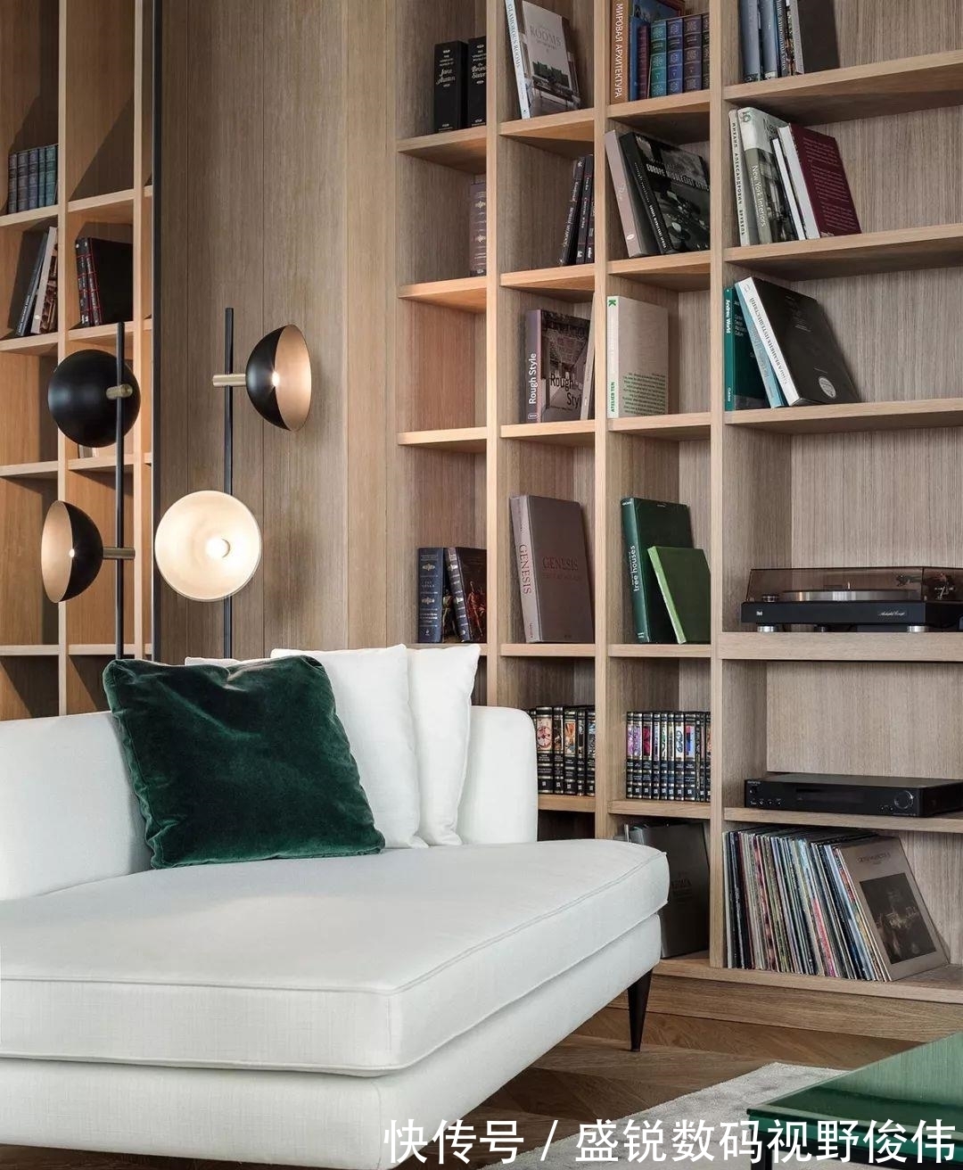 衣帽间|150㎡的豪宅,只有一间小卧室,网友:有钱任性?