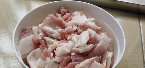 這道菜家人最愛，色香味俱全，十分下飯，而且鈣含量較高