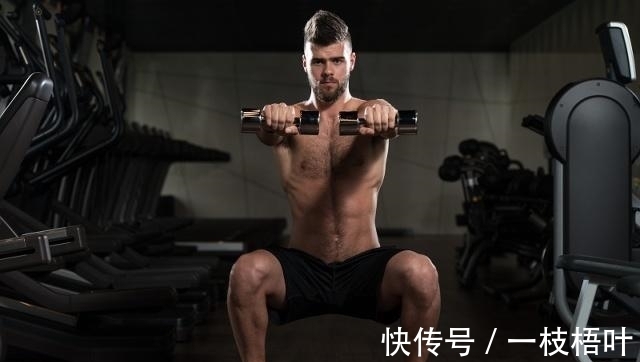 哑铃|如何用哑铃有效的锻炼全身肌肉?简单实用,速速收藏