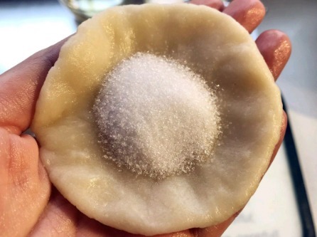 做糖糕时，别只会烫面，学会这几点，糖糕个个空心，口感酥脆好吃
