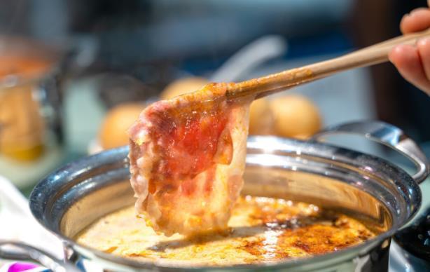 因素|最常见的致癌因素,就藏在中国人的餐桌上!这2种食物务必少吃