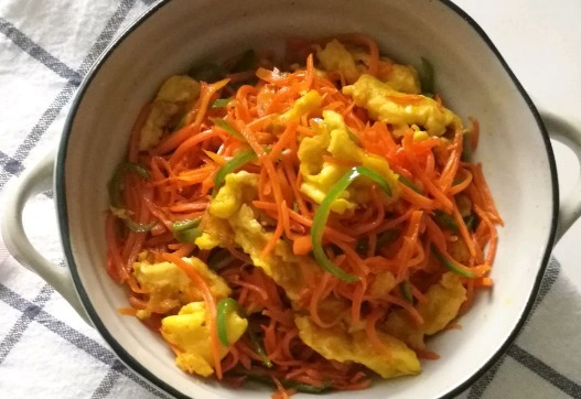 它是天然的“燃脂菜”,每天炒一盘,燃烧脂肪,肠道通畅了