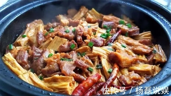 腐竹|几道荤素搭配的家常菜，简单易做色泽诱人，看着就特有食欲