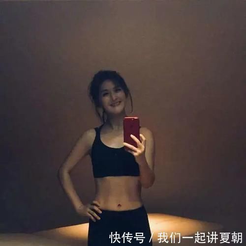 赘肉|羡慕别人的身材,不如立刻行动,坚持瑜伽训练塑造完美马甲线