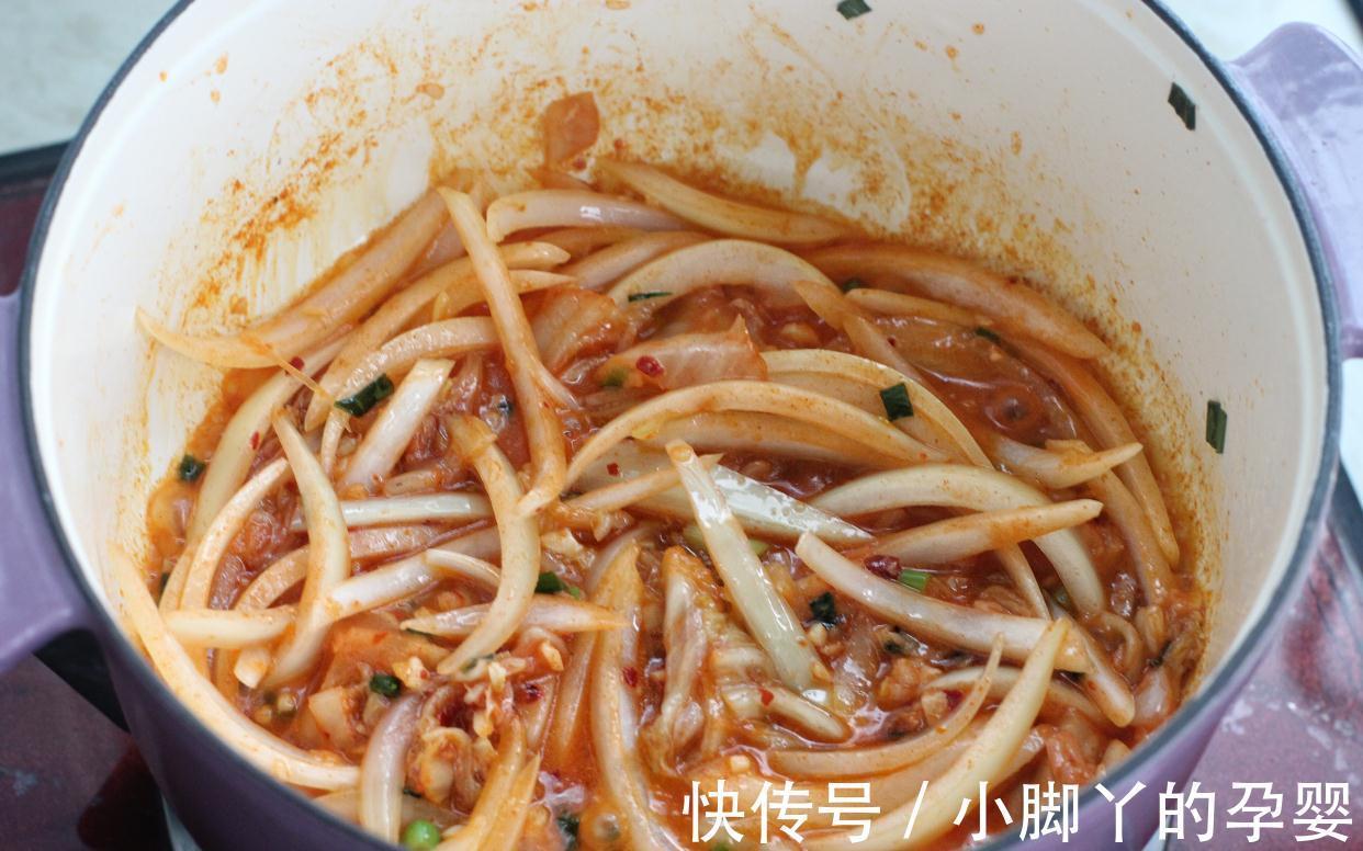 在家轻松get韩剧同款美食,鲜辣过瘾巨下饭,连汤汁都一滴也不剩