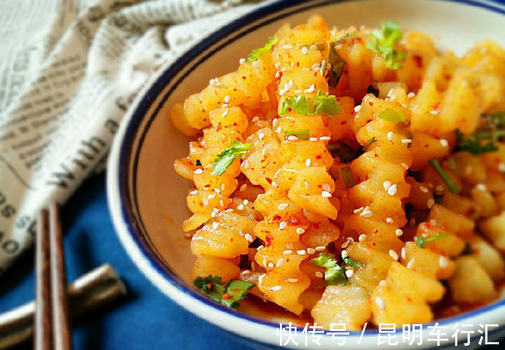 土豆|夏天没胃口就凉拌土豆吃吧,味道咸香微辣,口感绵软,非常下饭
